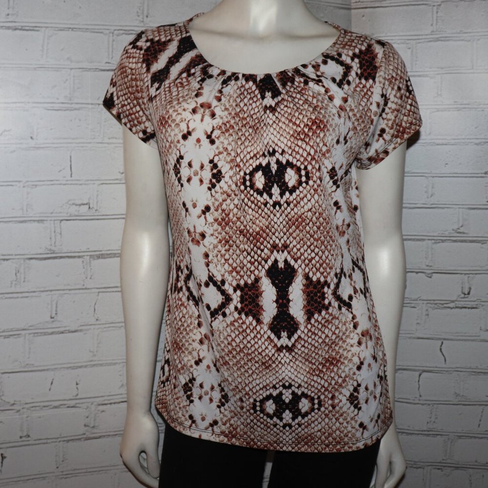 🐍🤎✨ Worthington Blouse · Snake Skin Print · Petite L · Short Sleeve